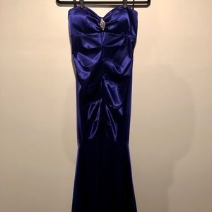 Dark violet strapless prom dress